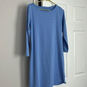 Never worn vineyard vines sankaty dress! Perfect condition